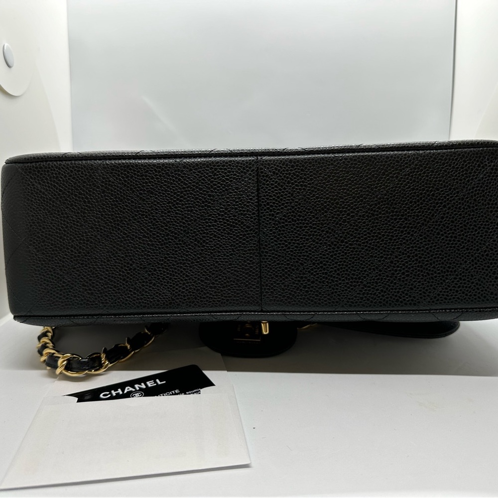 Chanel Classic Flap in caviar gold hardware. Color: Black - Picture 13 of 13